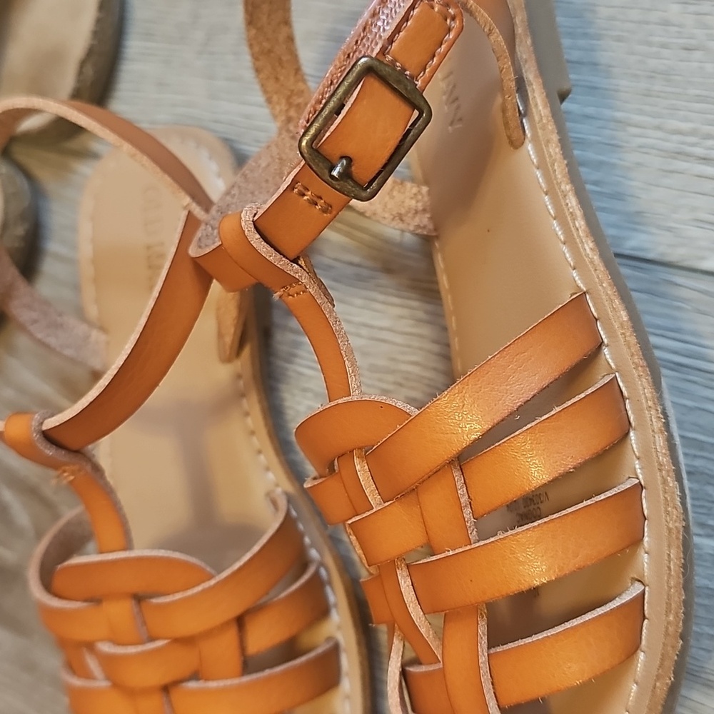 7 Pairs Kids Summer Sandals - Yellow, Tan, Pink Styles. Reef Waterproof Sandals - Picture 11 of 14